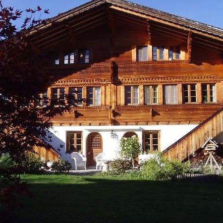 Bergluft Bed & Breakfast Lenk Exterior photo