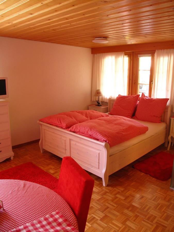 Bergluft Bed & Breakfast Lenk Exterior photo