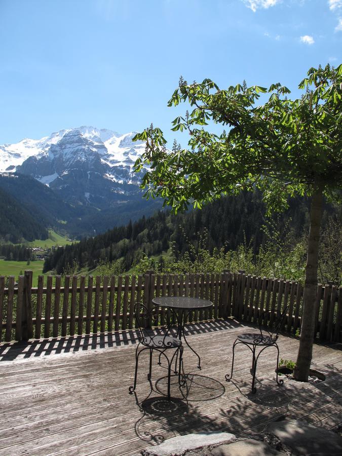 Bergluft Bed & Breakfast Lenk Exterior photo
