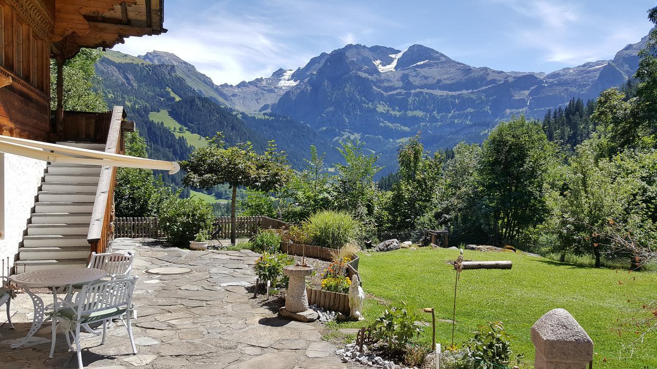 Bergluft Bed & Breakfast Lenk Exterior photo